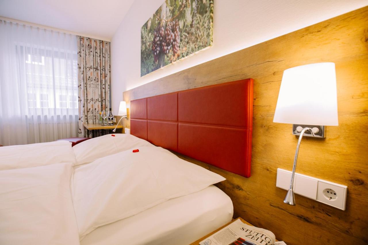 Hotel Restaurant Lamm Rosswag Vaihingen an der Enz Exterior photo
